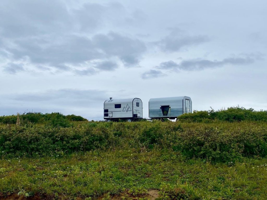 Peak Camps on a Green Bluff
