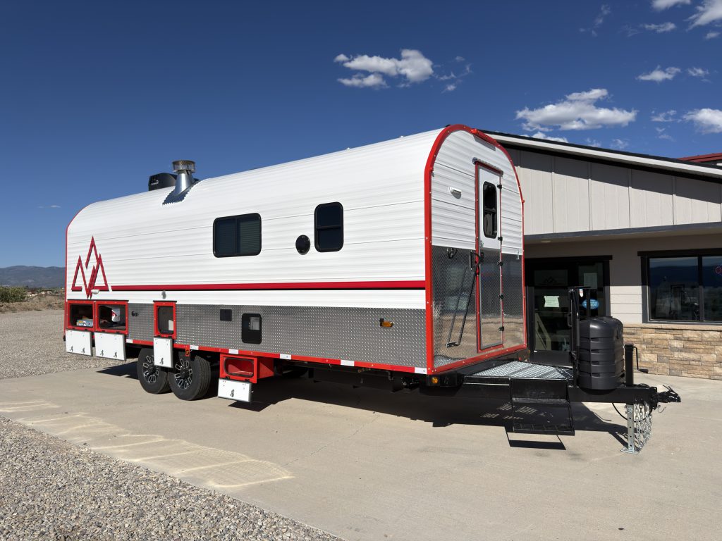 Curb-Side Exterior Profile with Windows on Nielsen Camp #133