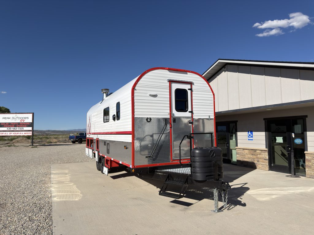 Front Curb-Side Exterior with Fold-Up Steps on Nielsen Camp #133