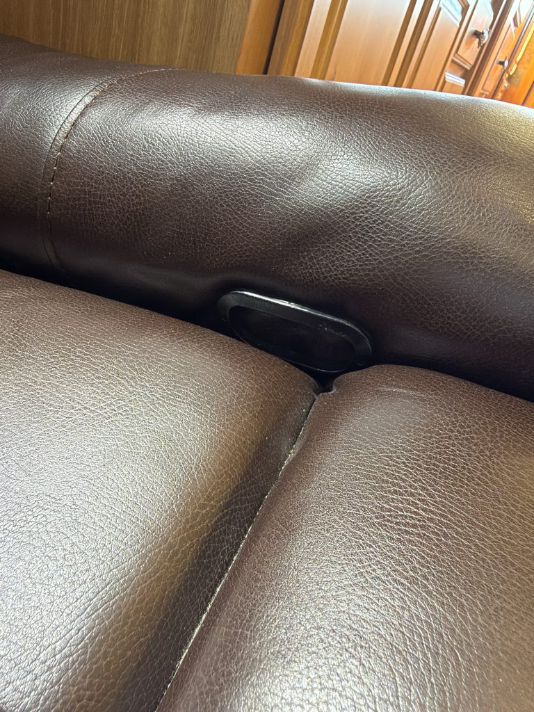 Reclining Handle in Nielsen Camp #133