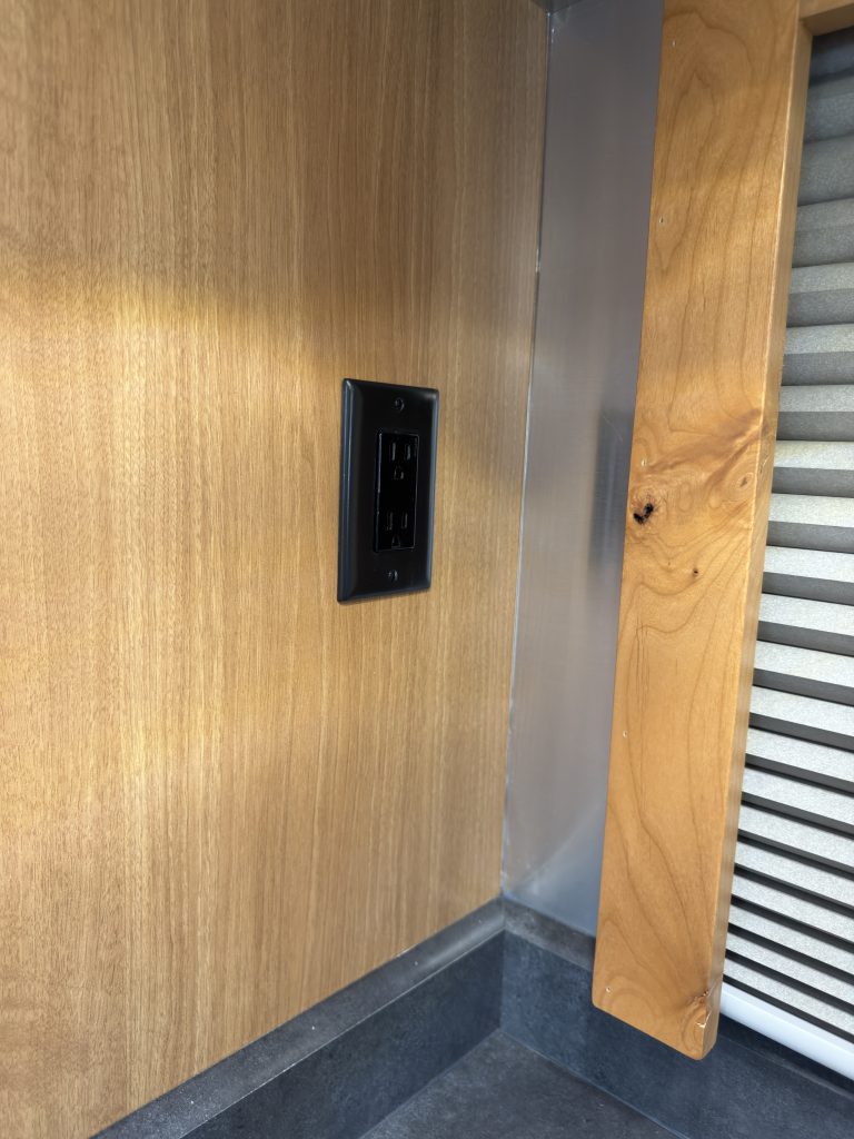 Kitchen Power Outlet on Nielsen Camp #133