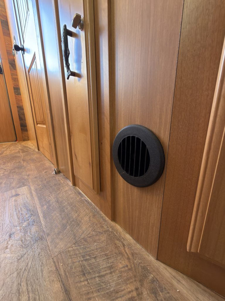 Kitchen Heat Vent on Nielsen Camp #133