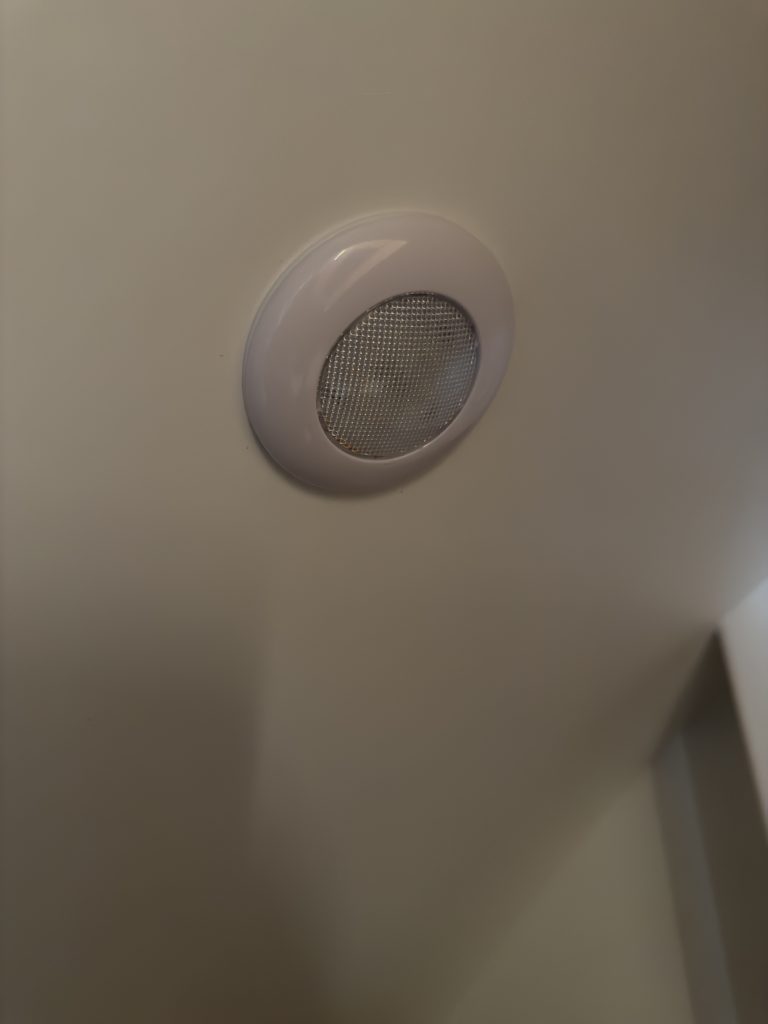 Van Niewkoop Camp #136: Recessed dimmable LED bathroom pocket light switched off.
